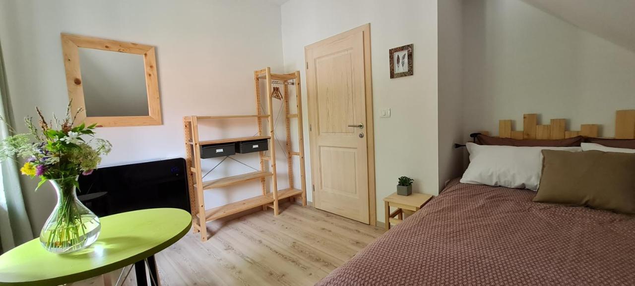 Nona Bb Bed & Breakfast Postojna Ngoại thất bức ảnh
